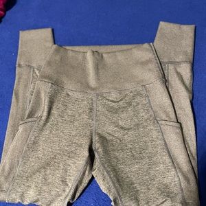 Aerie green leggings